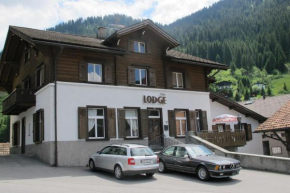 Гостиница The Lodge, Курвальден